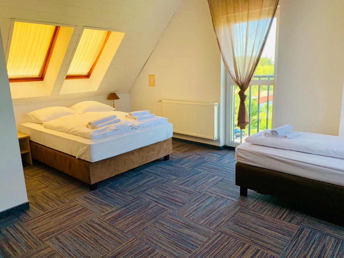 Bed & Breakfast Azalia *